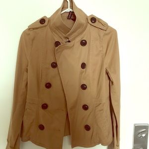 H&M women’s tan jacket
